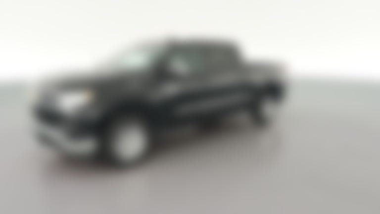 2025 Chevrolet Silverado 1500 Crew Cab vehicle photo