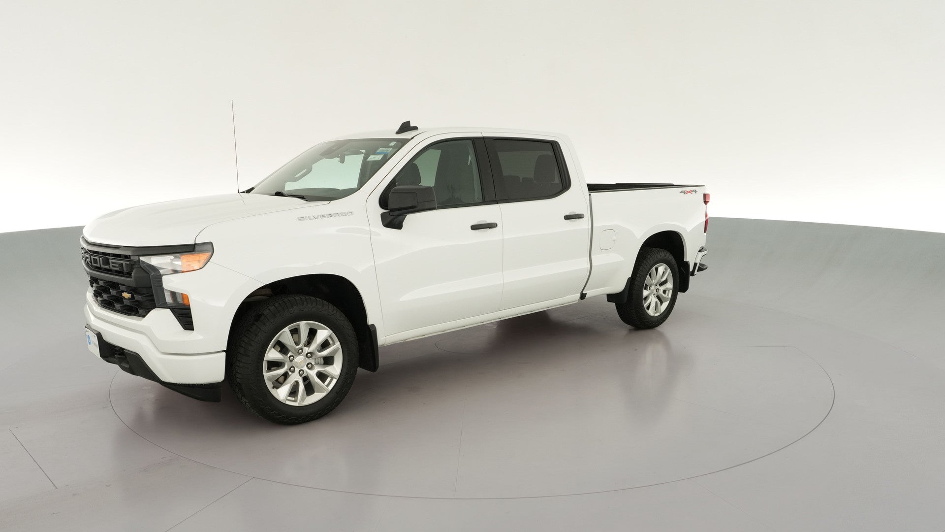 2023 Chevrolet Silverado 1500 Crew Cab vehicle photo