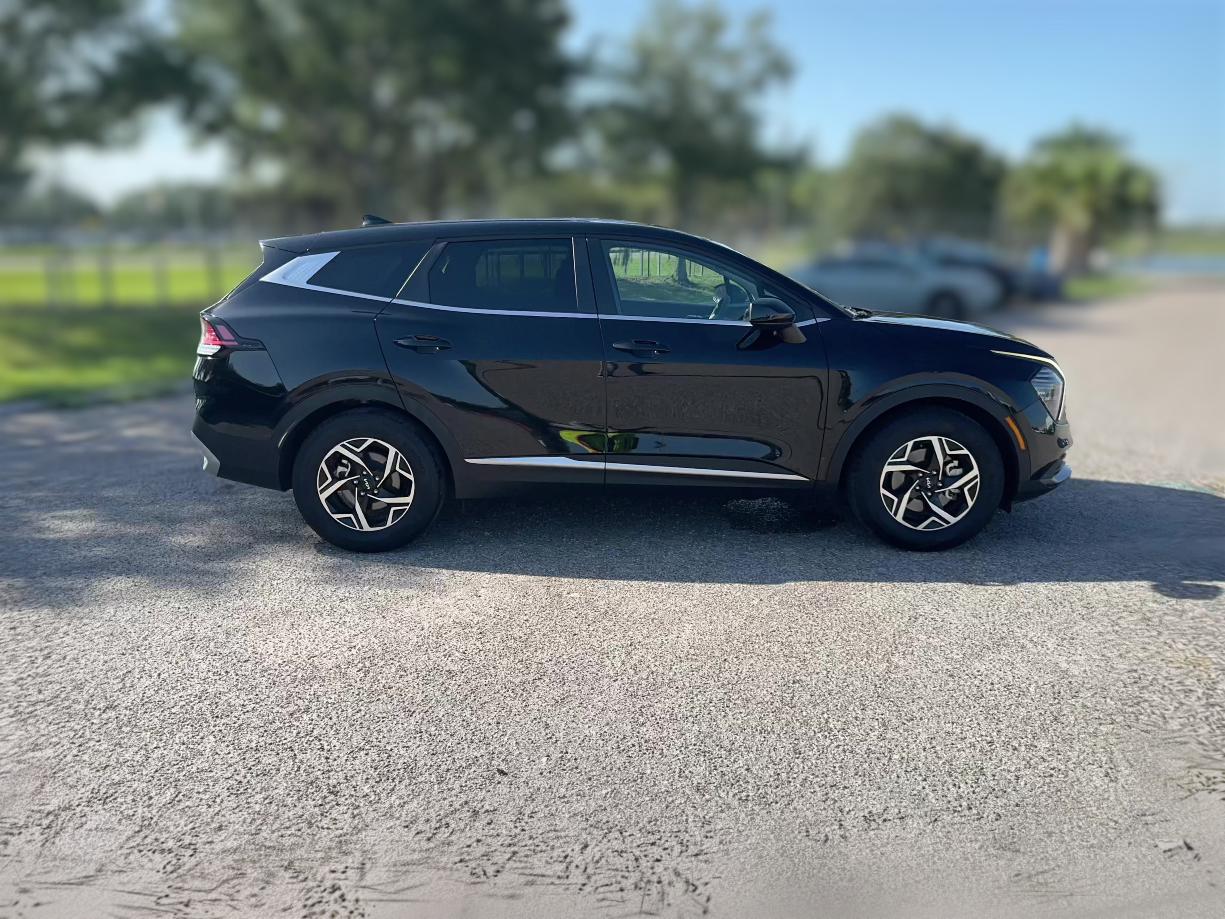 2025 Kia Sportage LX - Photo 29