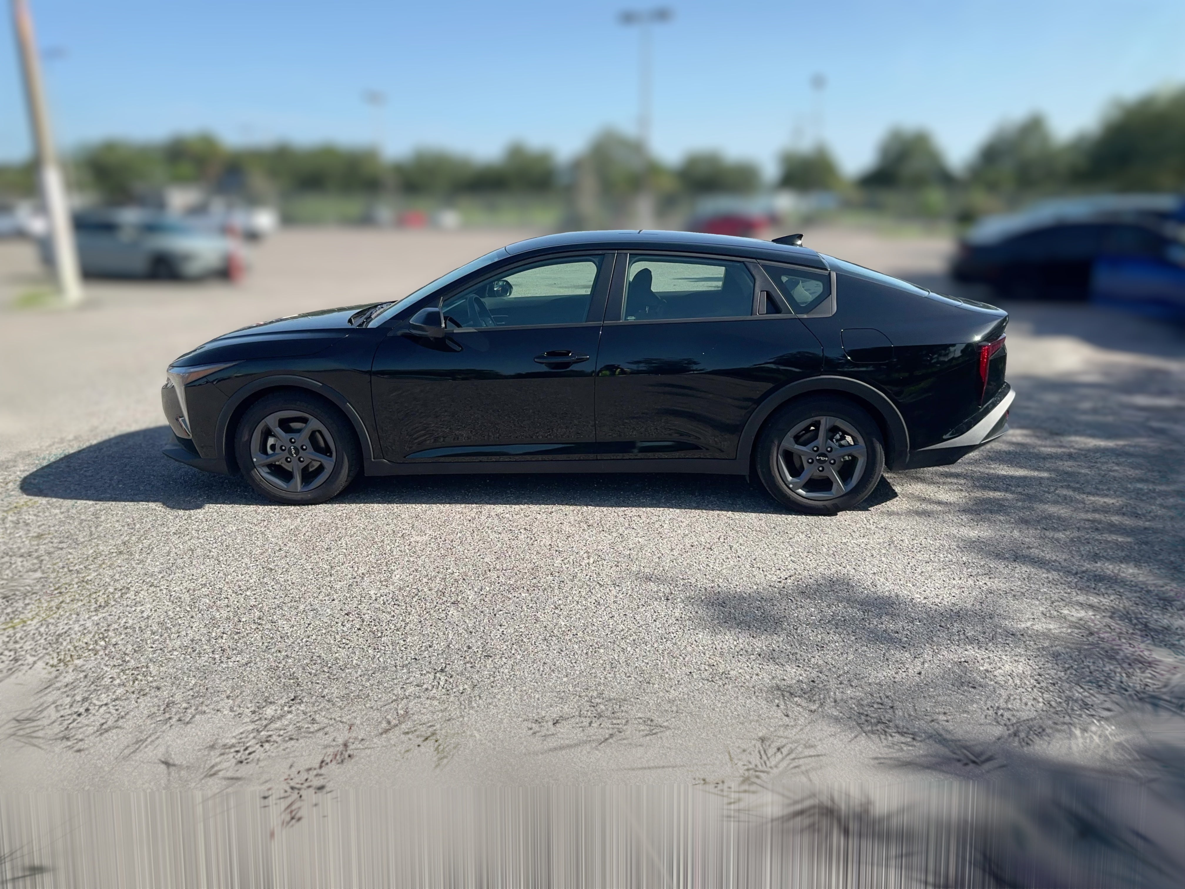 2025 Kia K4 LXS - Photo 22