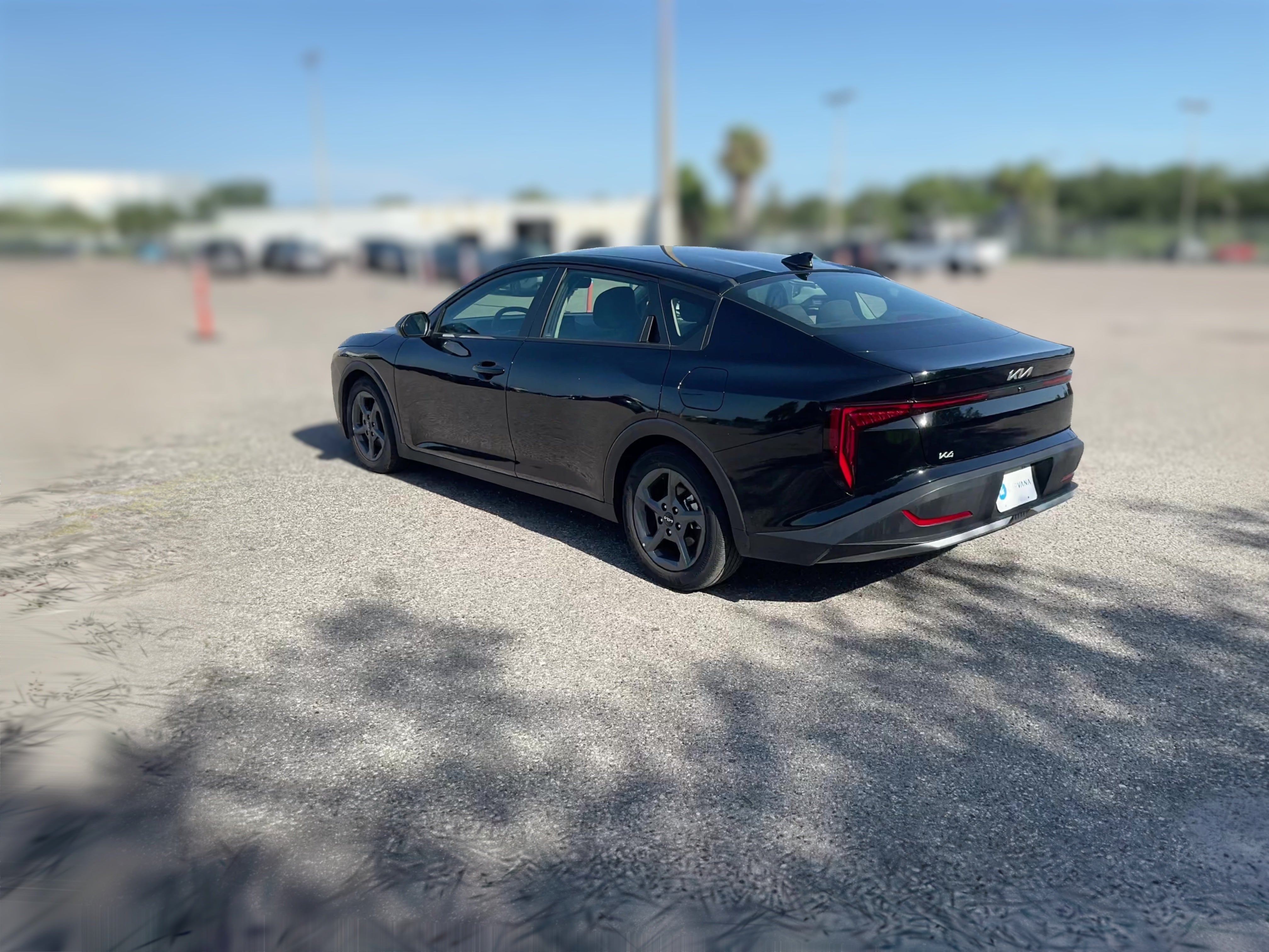 2025 Kia K4 LXS - Photo 24