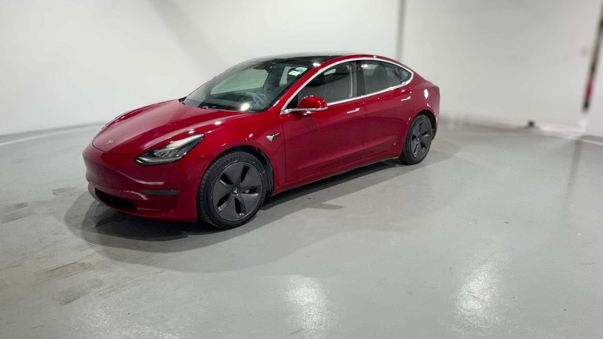 2020 Tesla Model 3 vehicle photo
