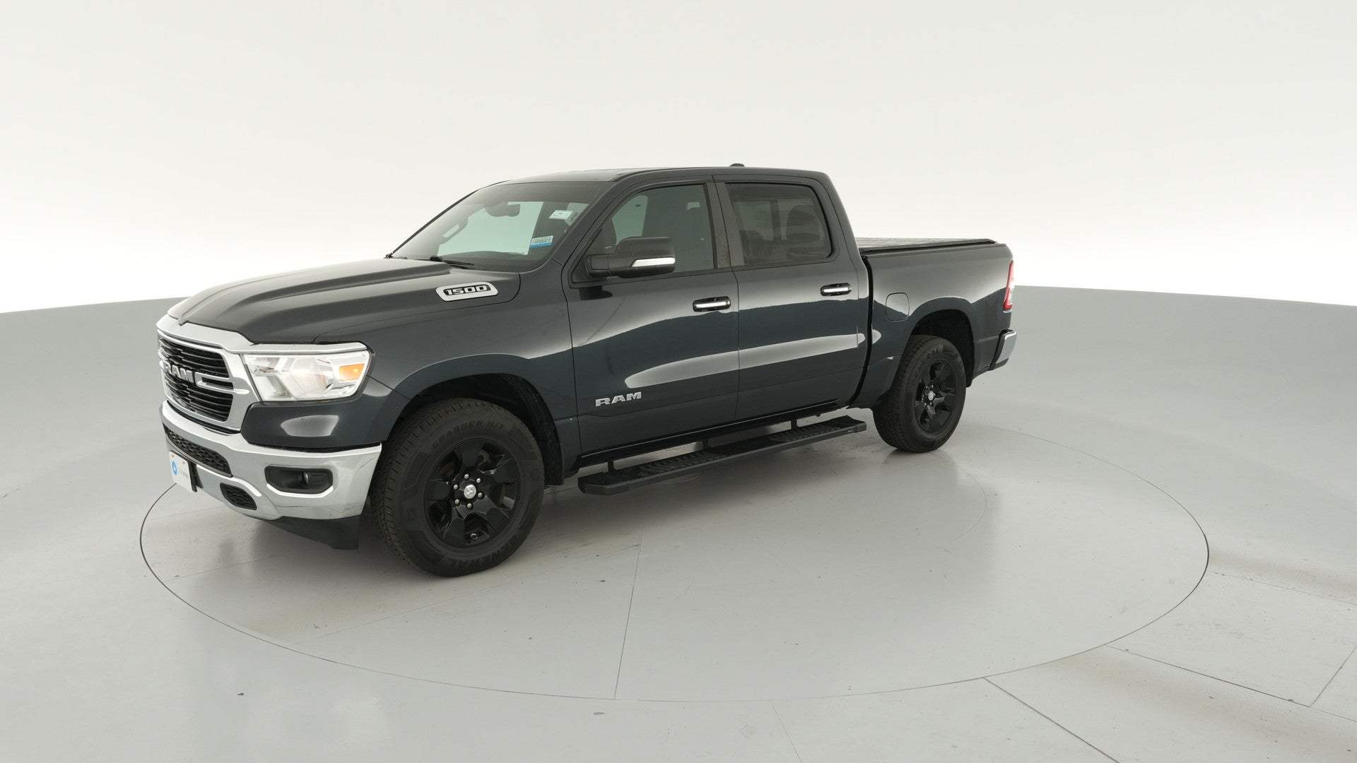 2019 Ram 1500 Crew Cab vehicle photo