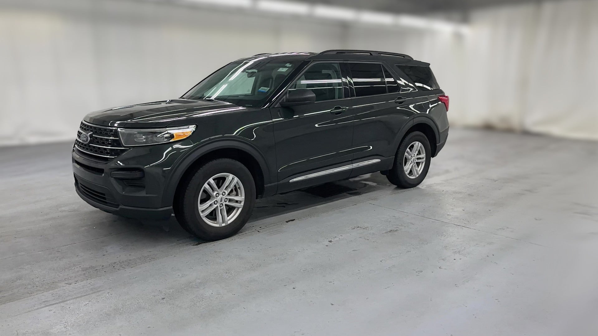 2024 Ford Explorer vehicle photo