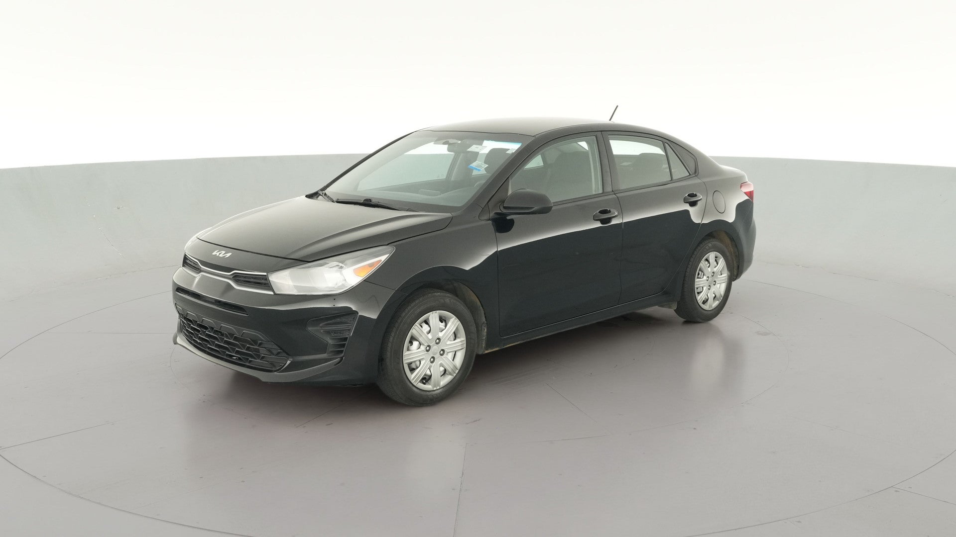 2022 Kia Rio vehicle photo