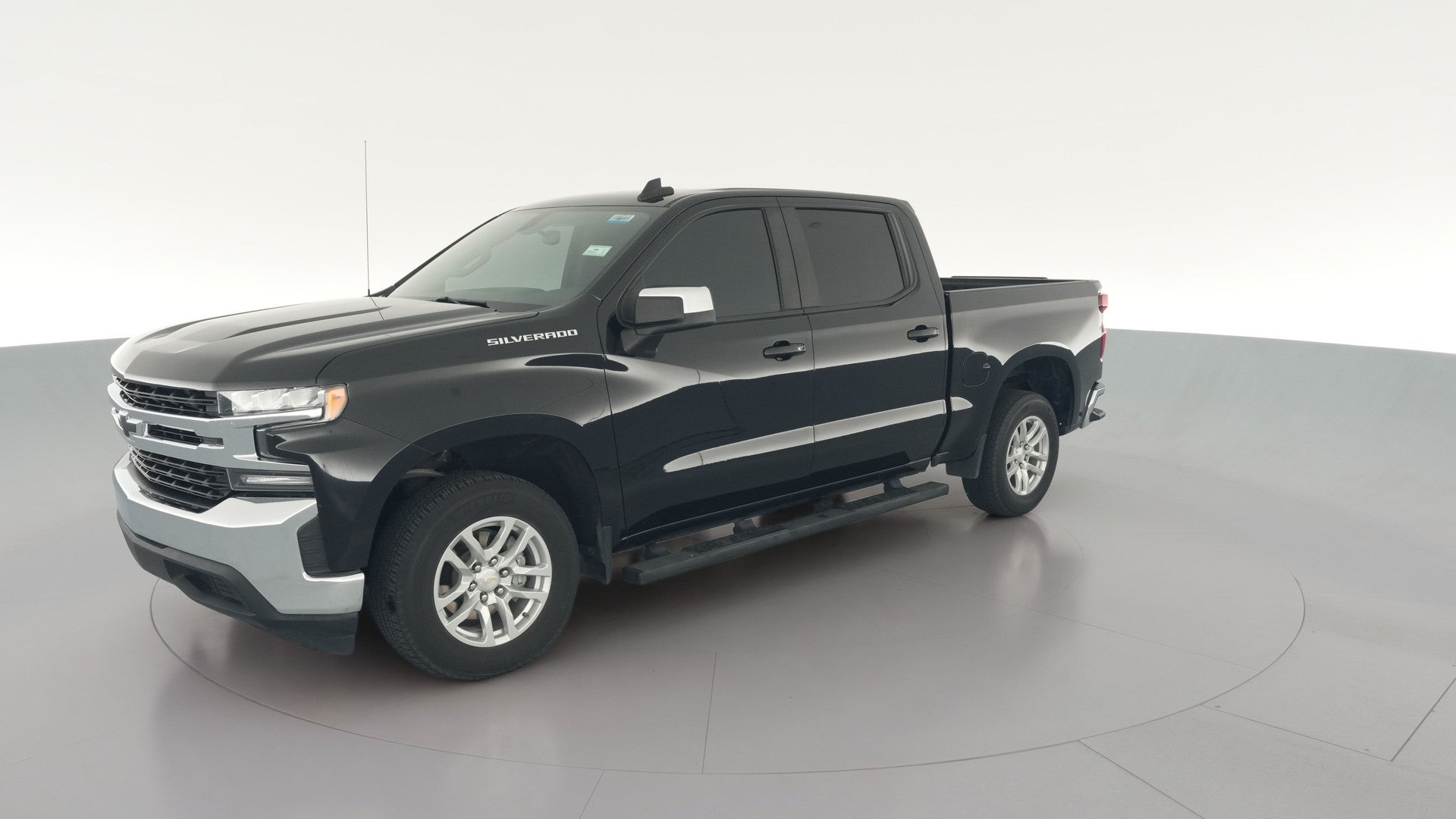 2021 Chevrolet Silverado 1500 Crew Cab vehicle photo