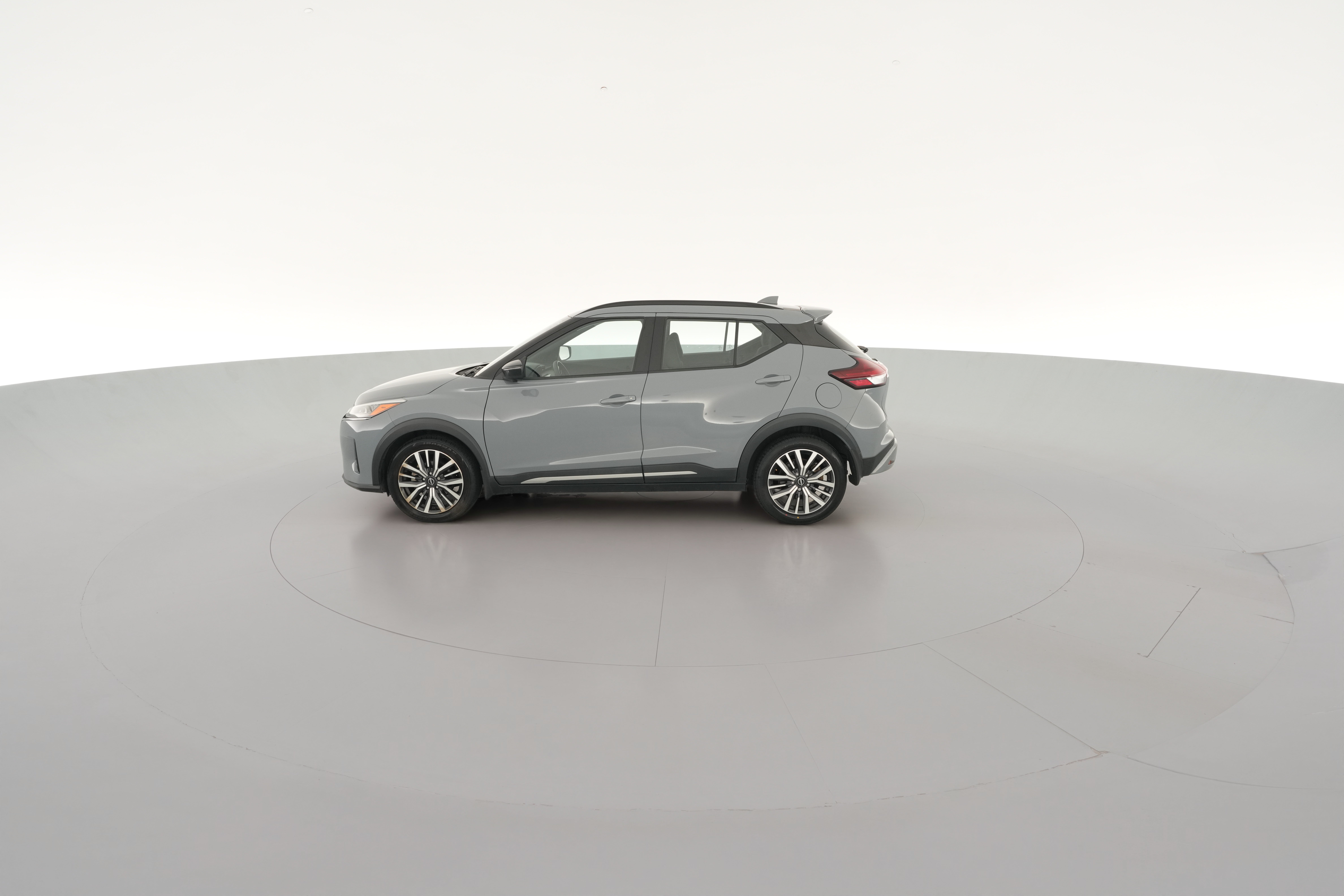 2021 Nissan Kicks SR - Photo 22