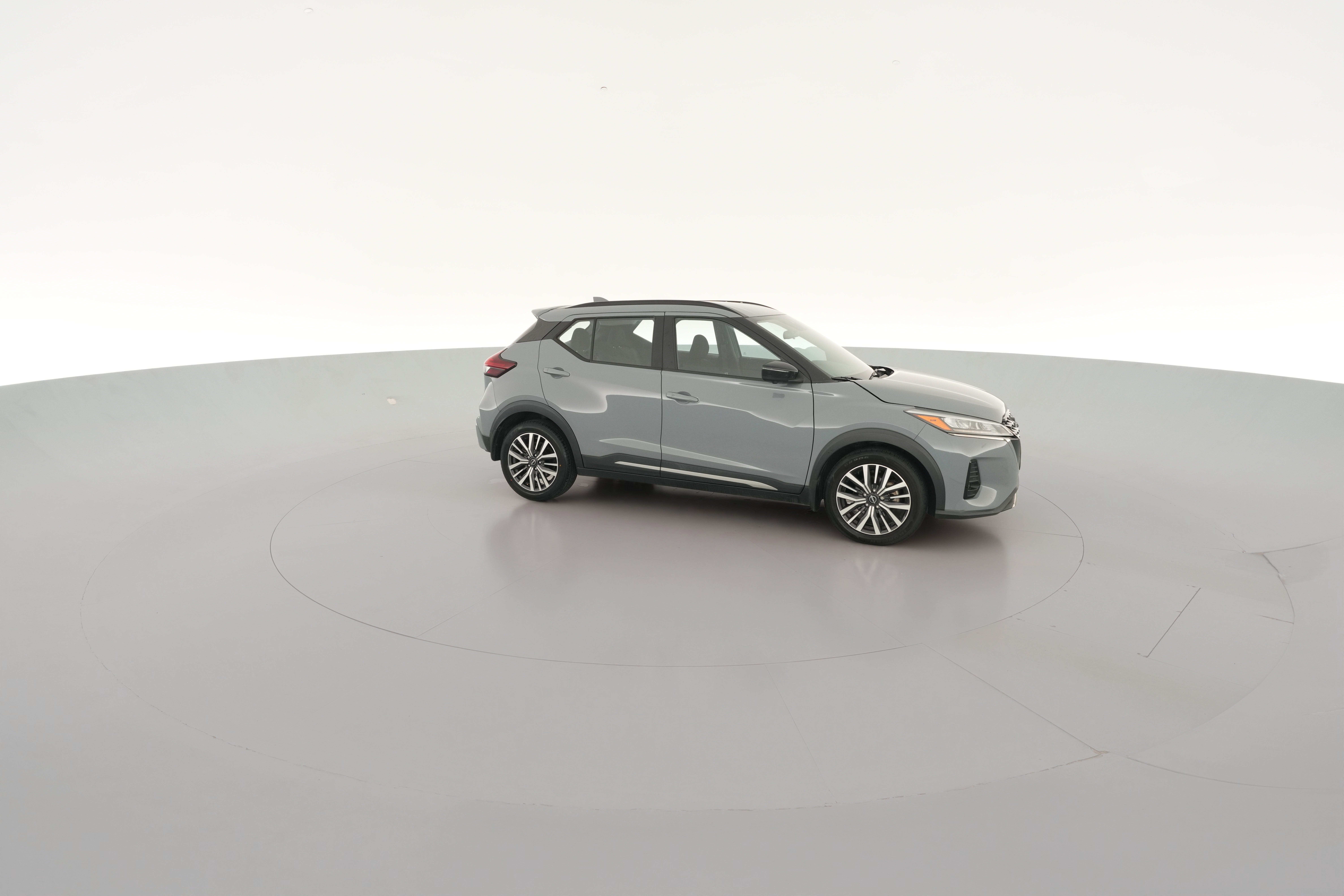 2021 Nissan Kicks SR - Photo 31