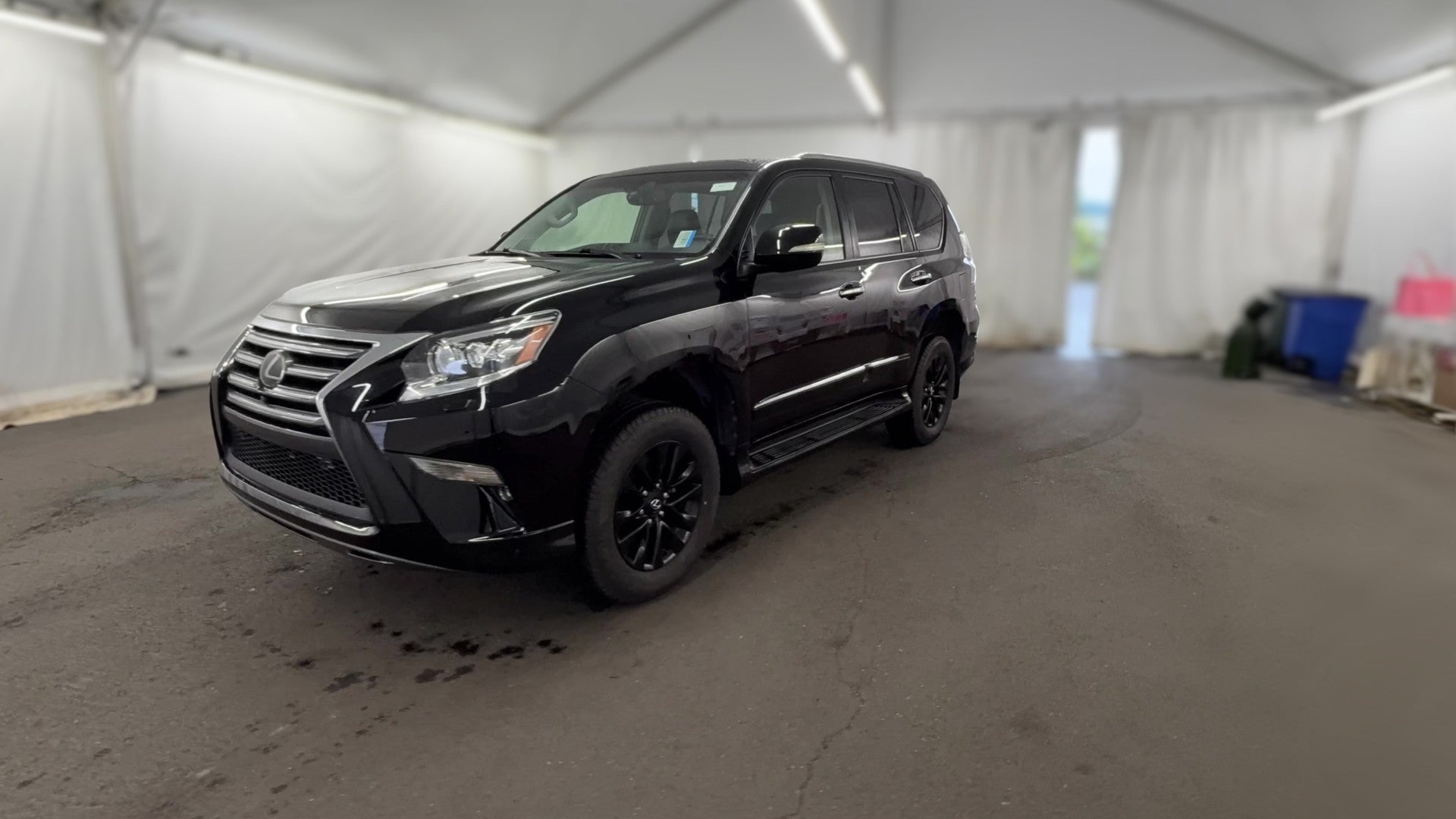 2019 Lexus GX vehicle photo