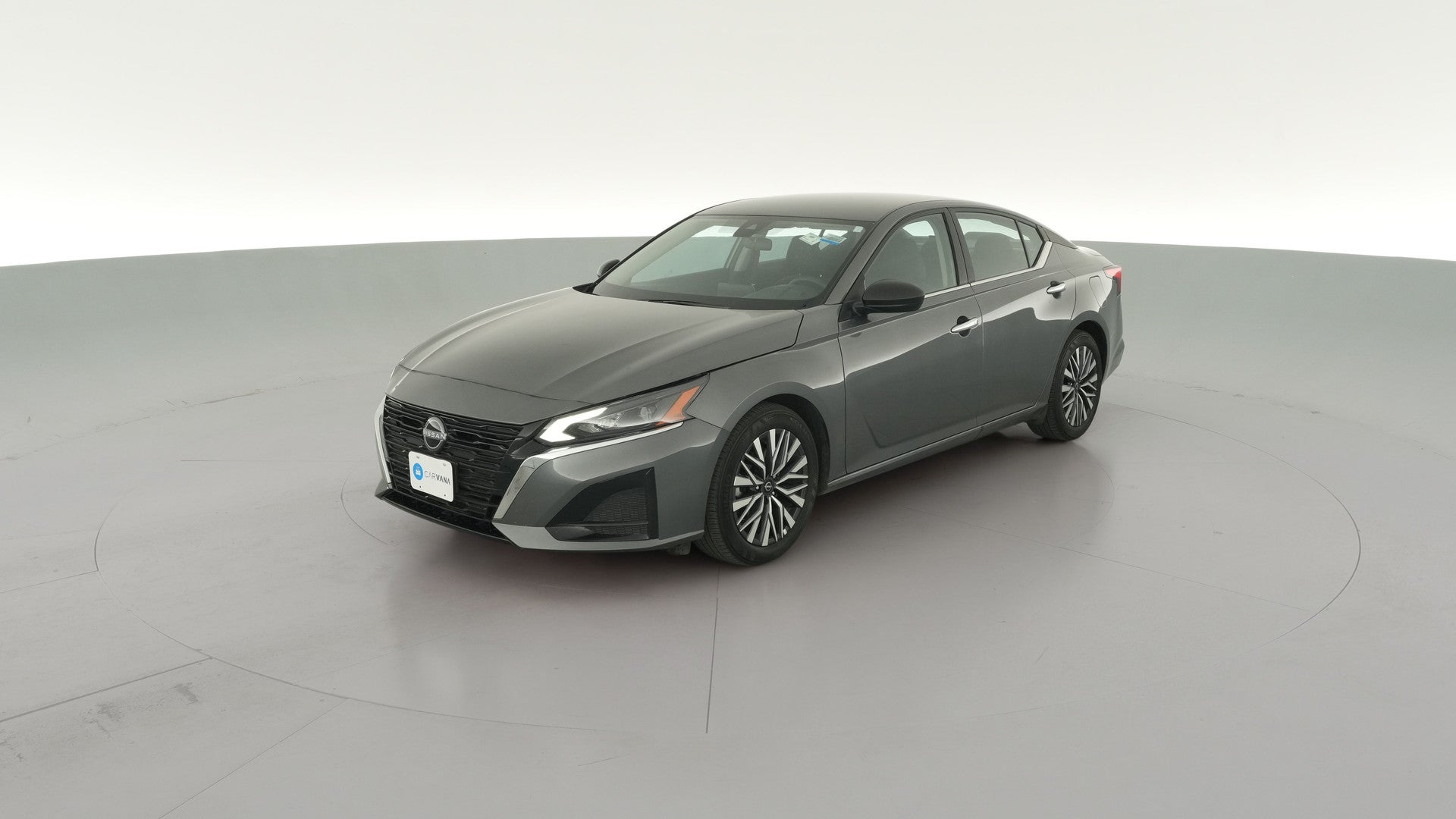 2025 Nissan Altima vehicle photo
