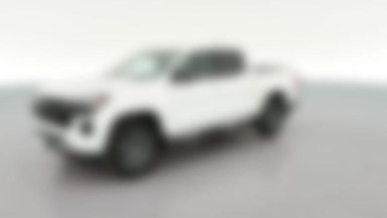 2025 Chevrolet Colorado Crew Cab vehicle photo