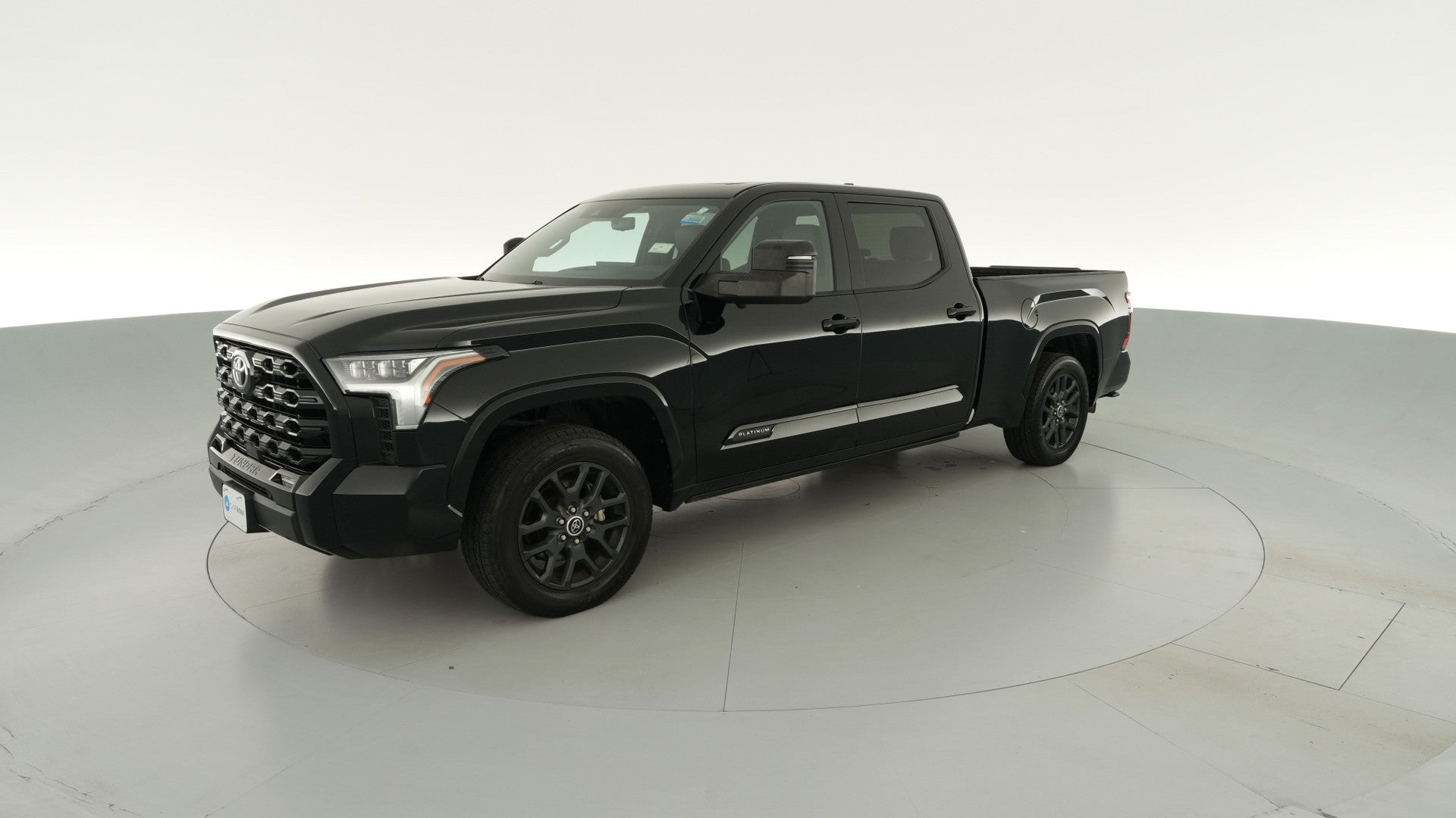 2022 Toyota Tundra CrewMax vehicle photo