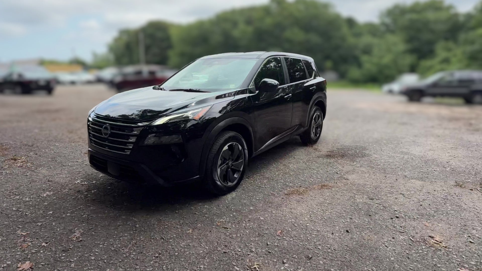 2025 Nissan Rogue vehicle photo