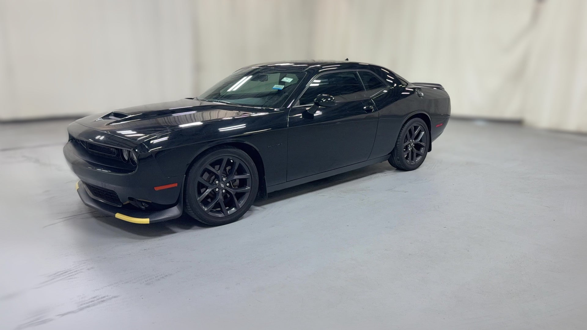 2021 Dodge Challenger vehicle photo