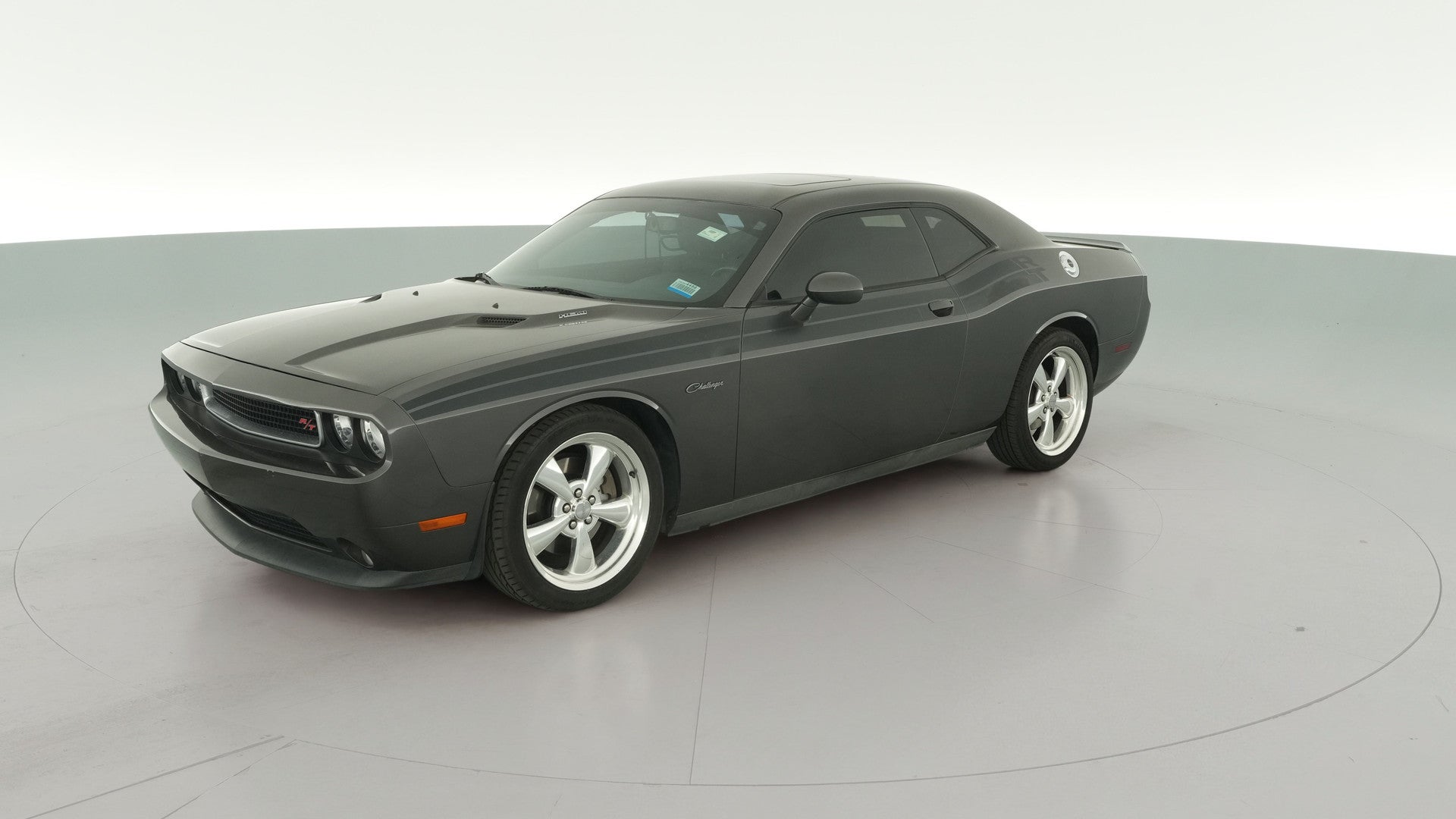 2013 Dodge Challenger vehicle photo