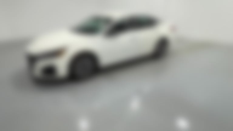 2025 Nissan Altima vehicle photo