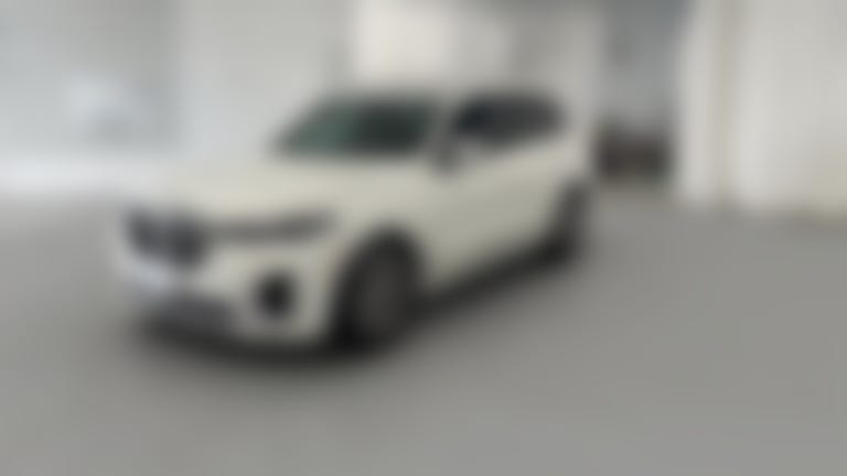 2021 BMW X7 vehicle photo