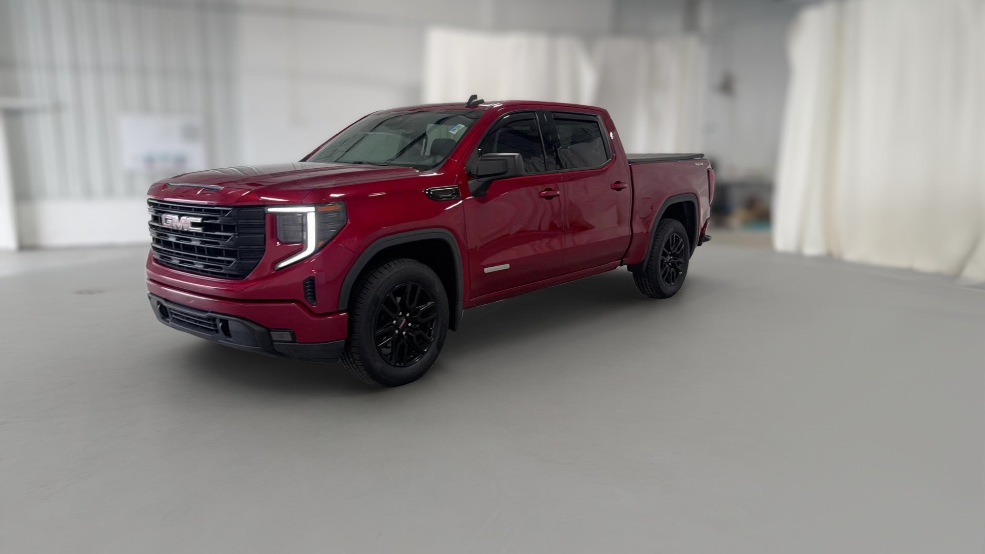 2023 GMC Sierra 1500 Crew Cab vehicle photo
