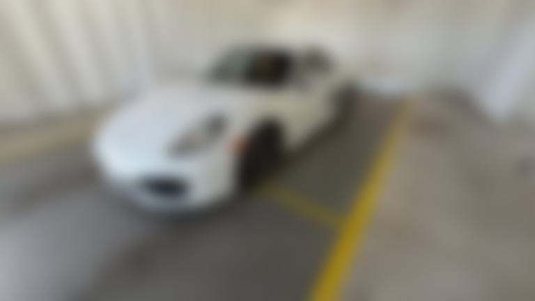 2014 Porsche Cayman vehicle photo