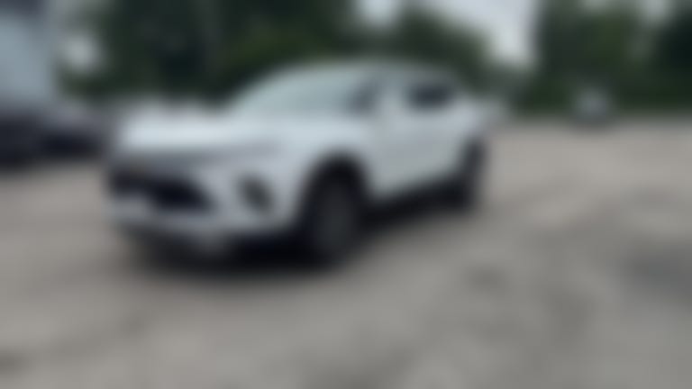 2025 Chevrolet Blazer vehicle photo
