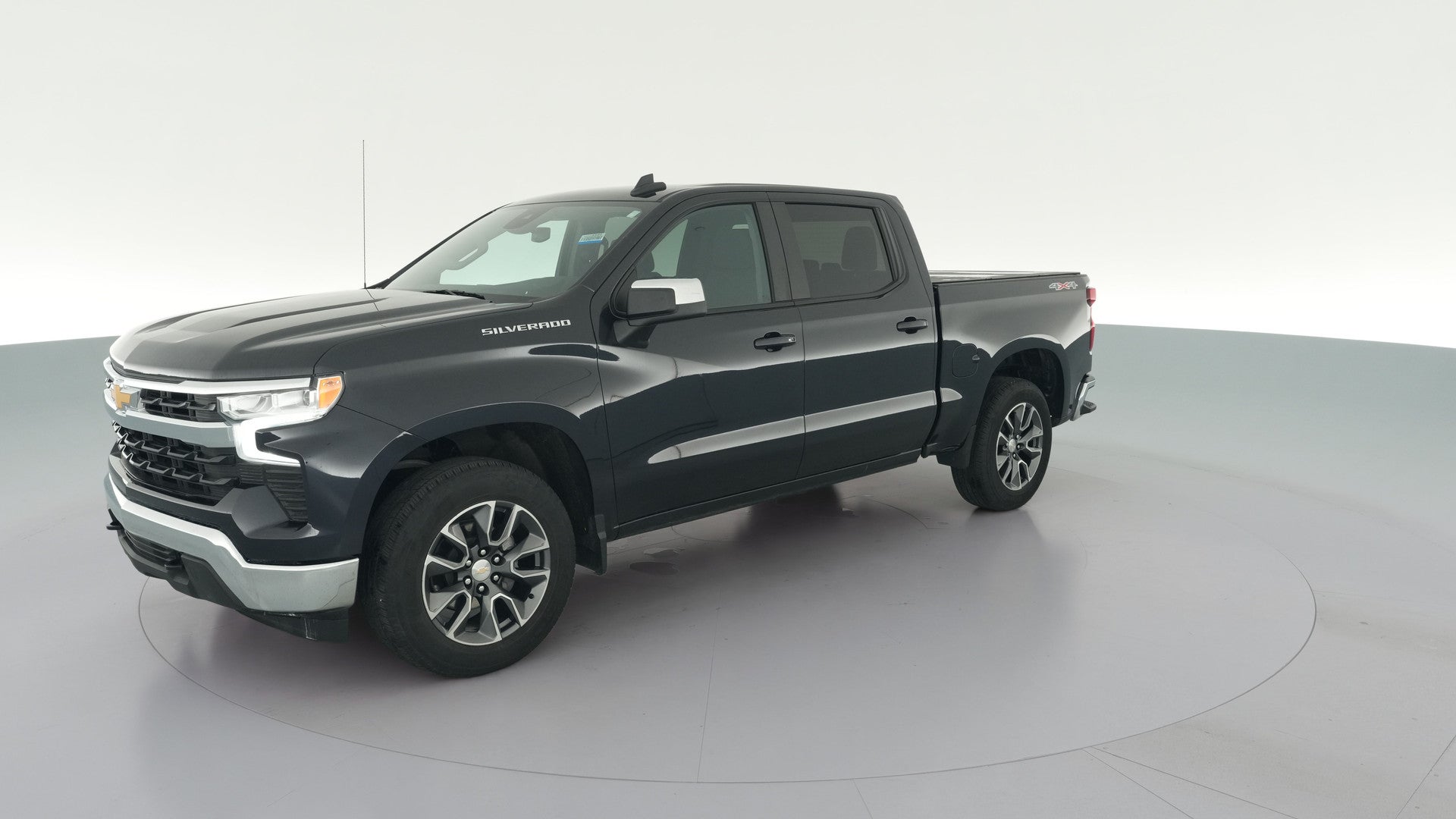2023 Chevrolet Silverado 1500 Crew Cab vehicle photo