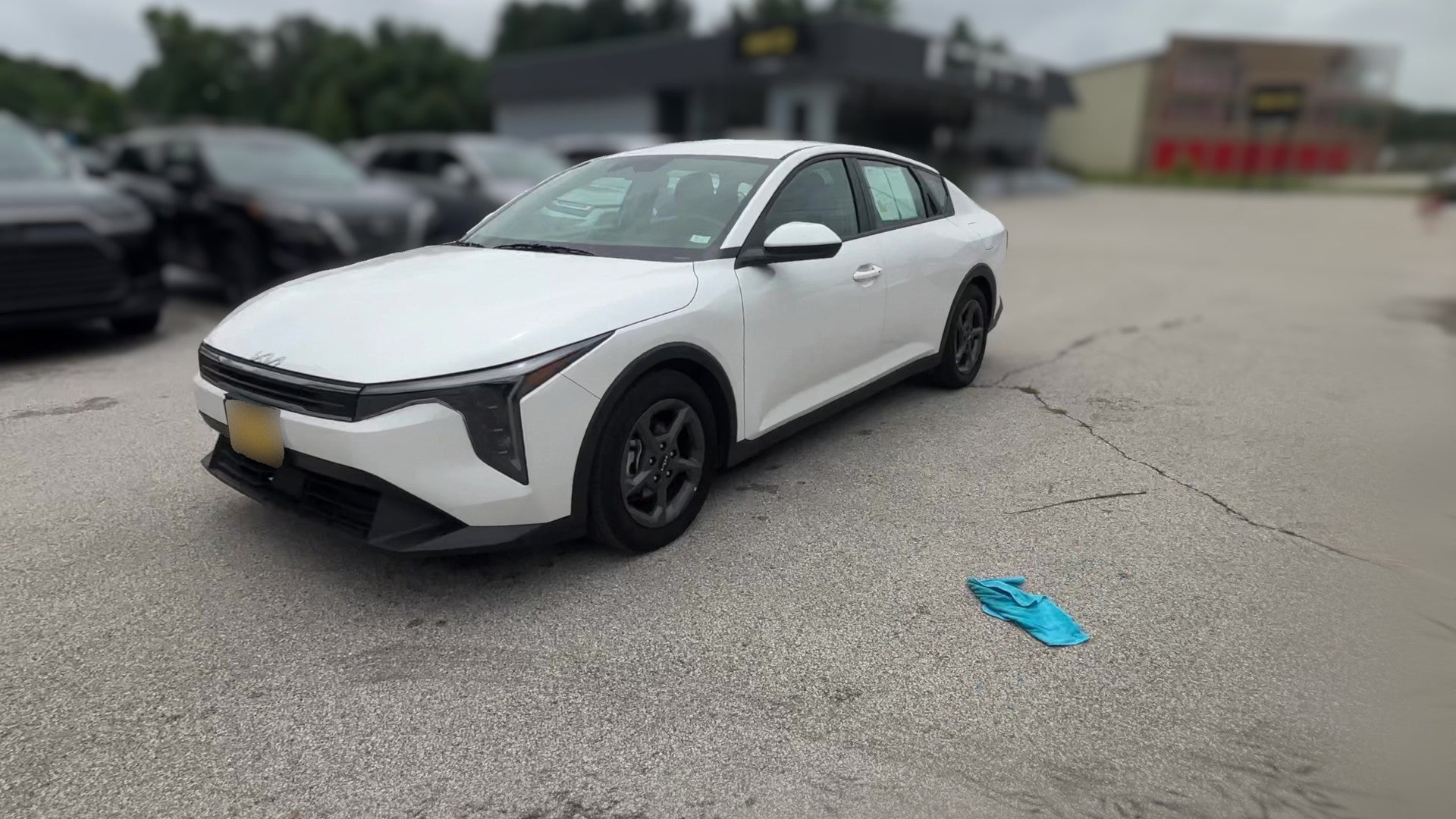 2025 Kia K4 vehicle photo