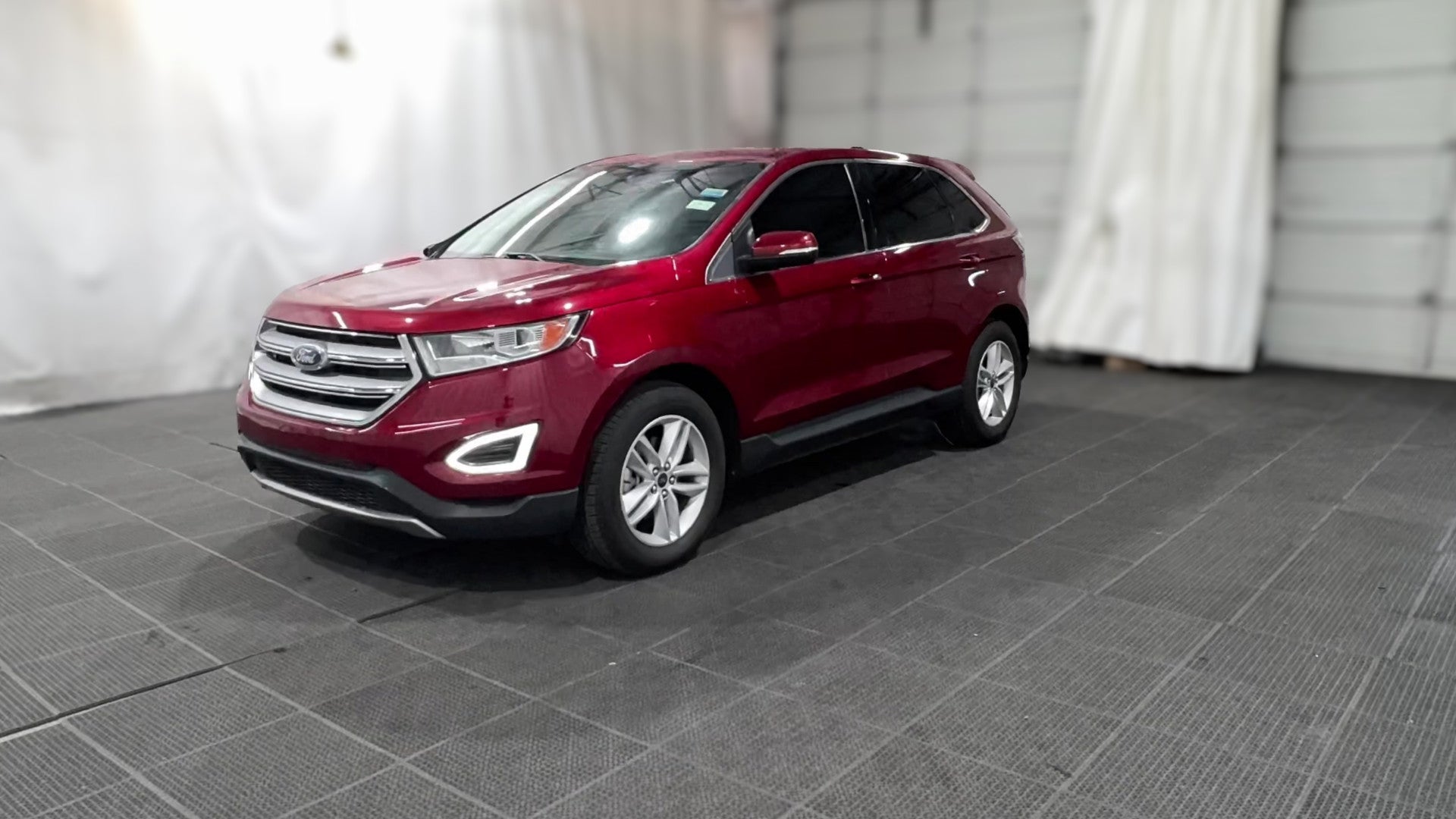 2018 Ford Edge vehicle photo