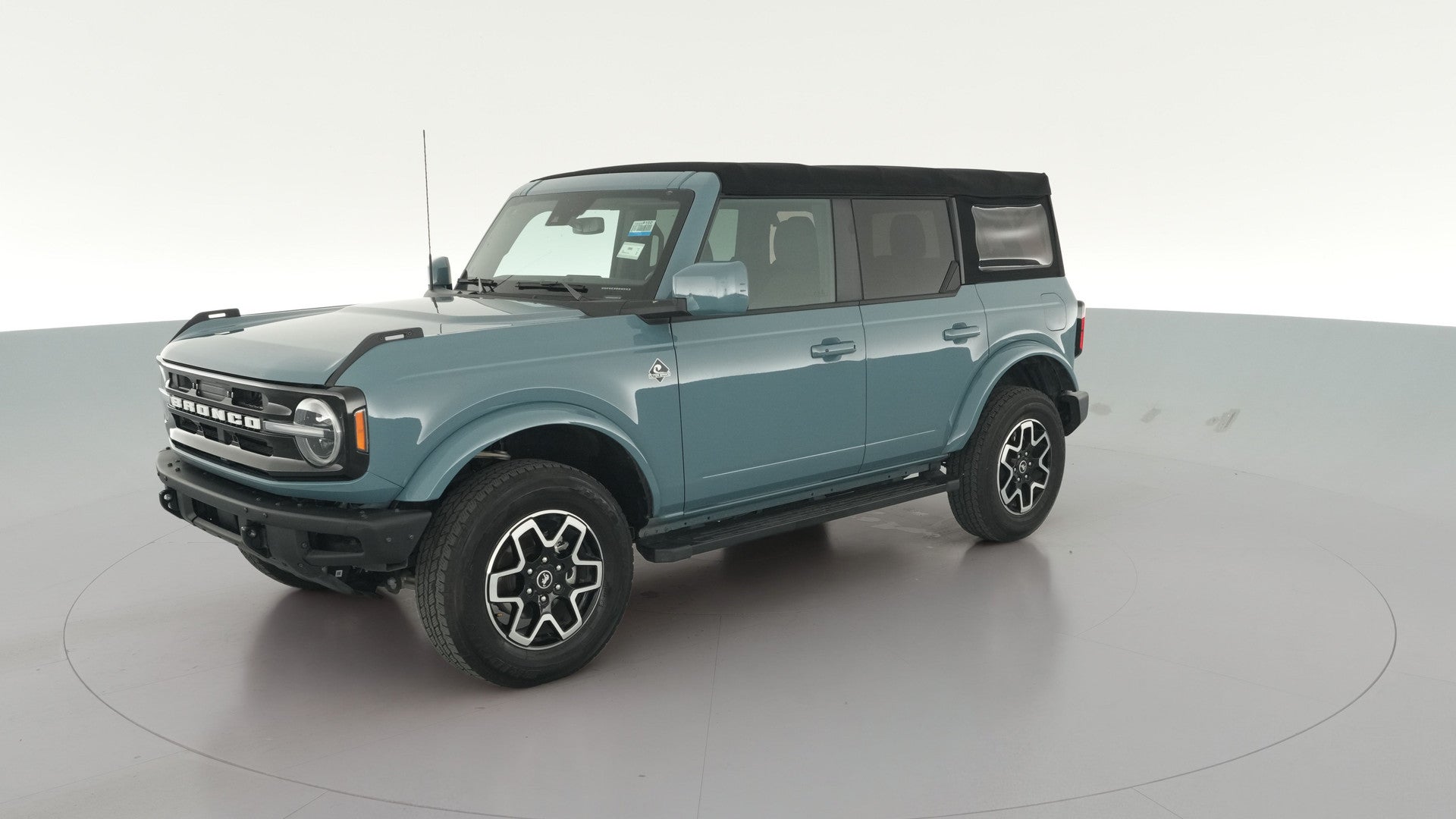 2022 Ford Bronco vehicle photo