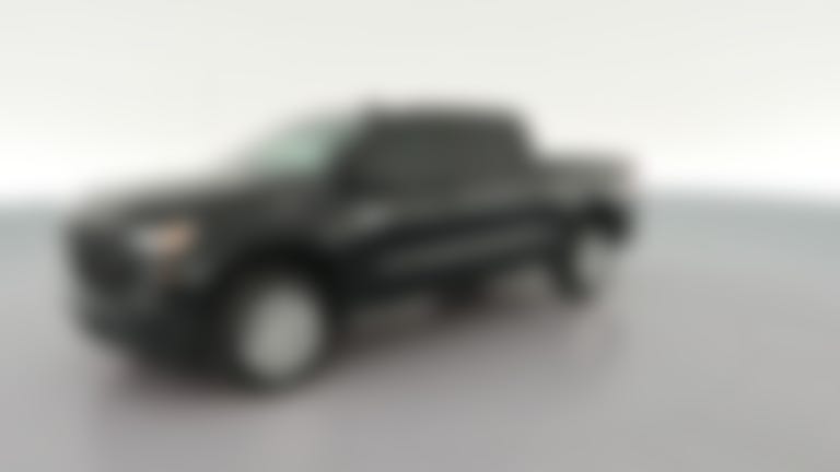 2024 Chevrolet Silverado 1500 Crew Cab vehicle photo
