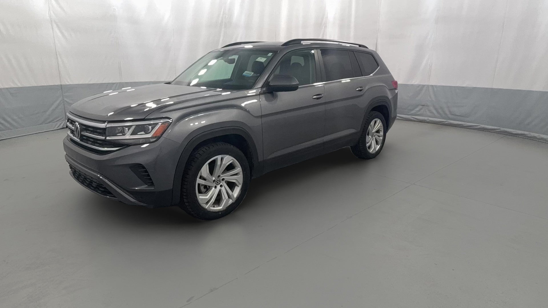 2021 Volkswagen Atlas vehicle photo