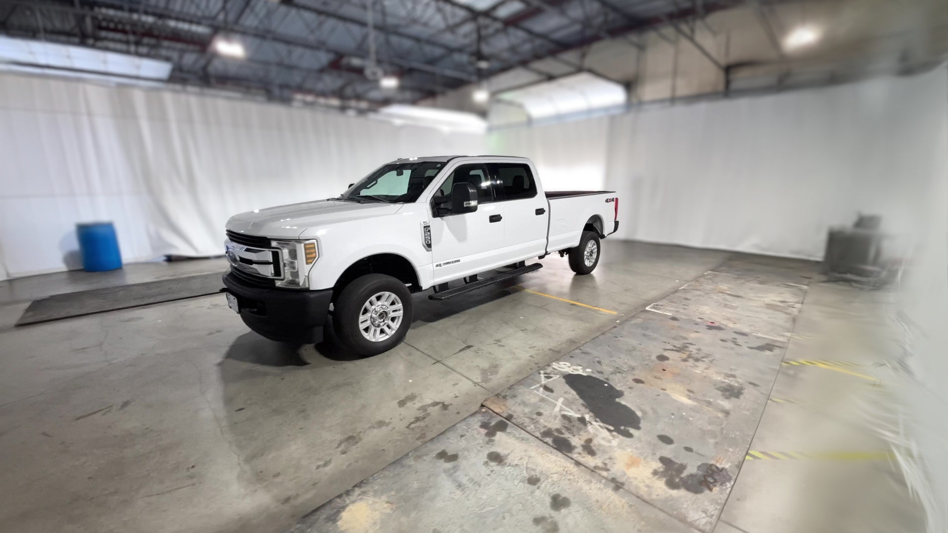 2019 Ford F250 Super Duty Crew Cab vehicle photo