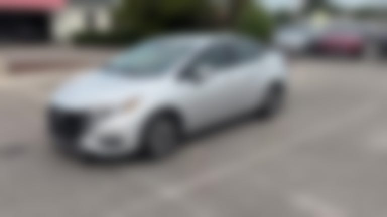 2025 Nissan Versa vehicle photo