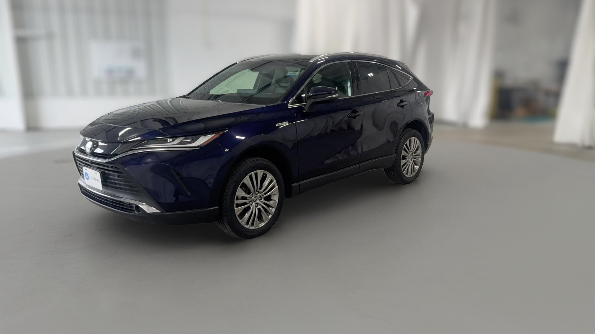 2021 Toyota Venza vehicle photo