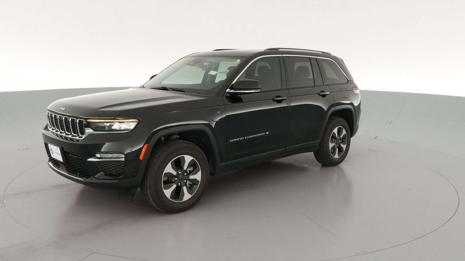 2023 Jeep Grand Cherokee 4xe vehicle photo