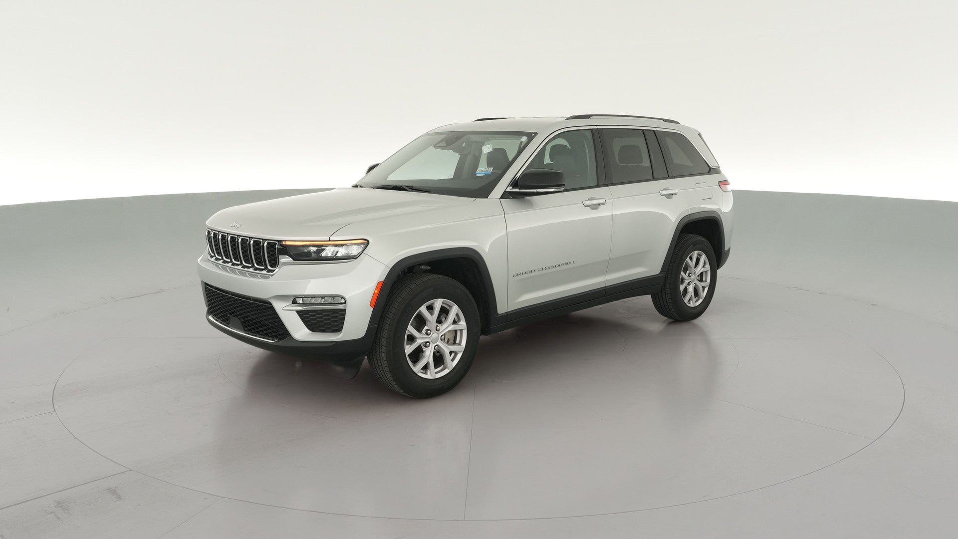 2022 Jeep Grand Cherokee vehicle photo
