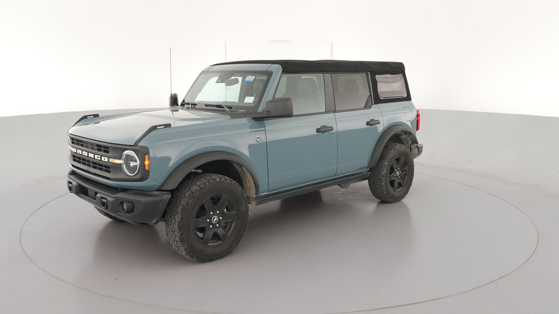 2022 Ford Bronco vehicle photo