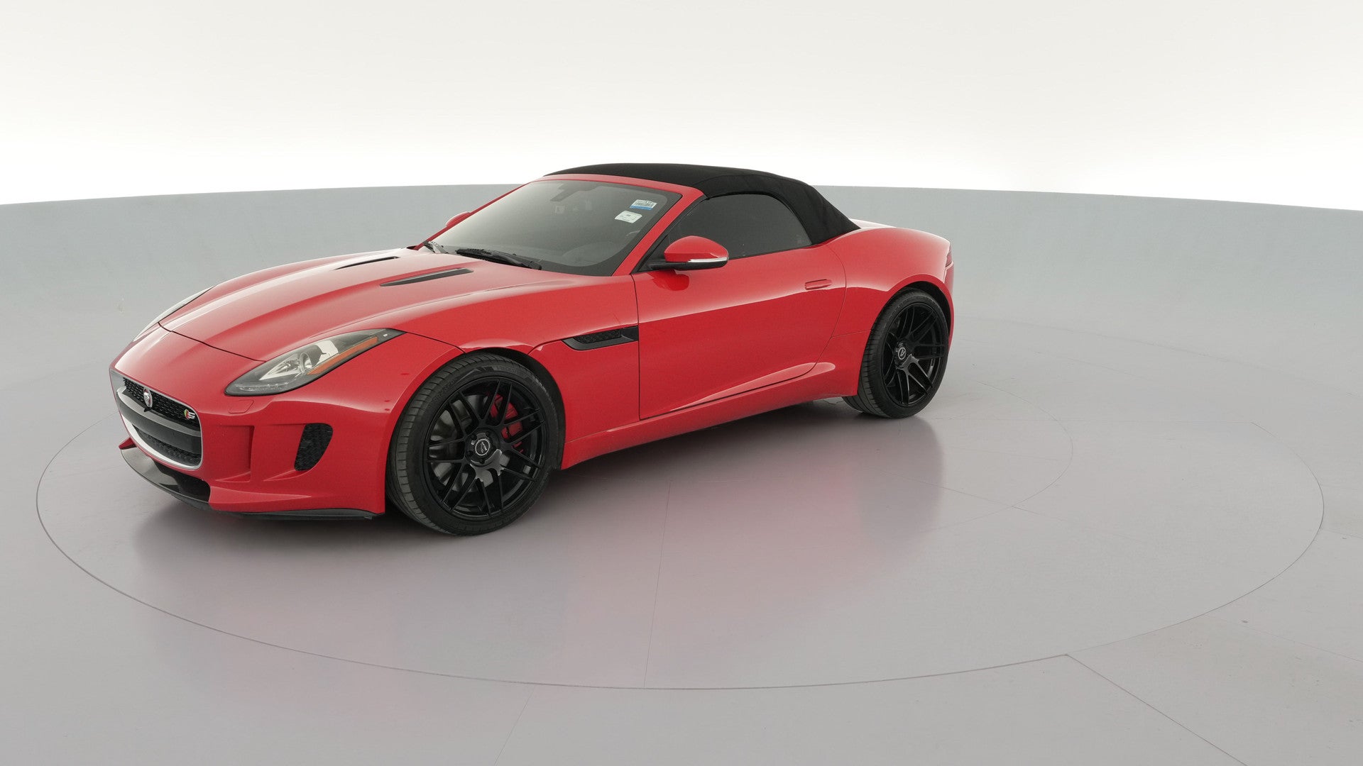 2015 Jaguar F-TYPE vehicle photo