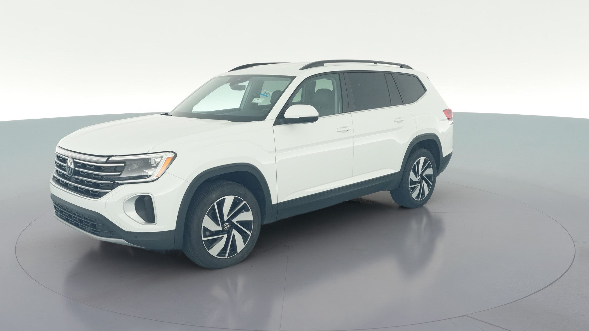 2025 Volkswagen Atlas vehicle photo