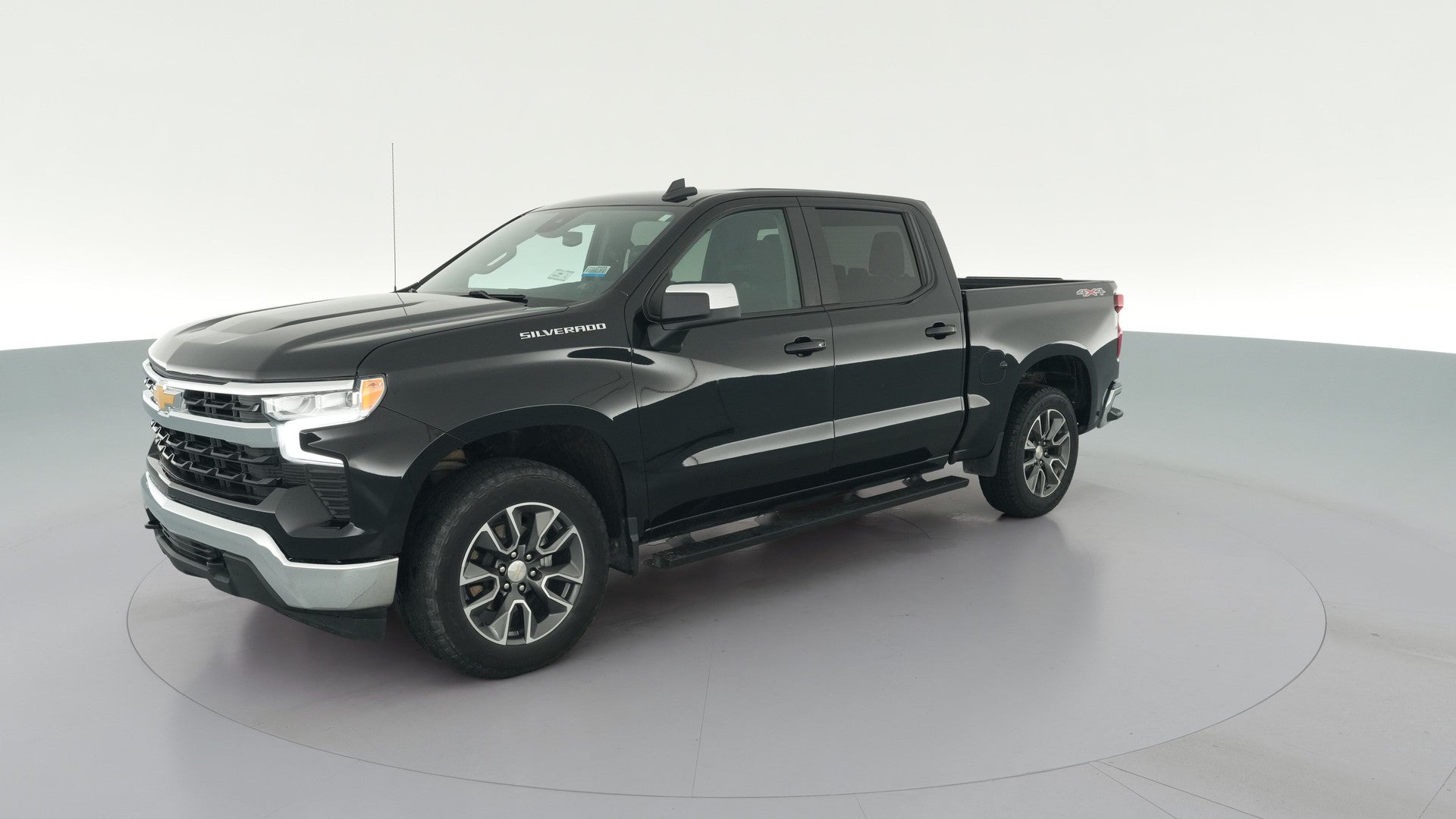 2023 Chevrolet Silverado 1500 Crew Cab vehicle photo