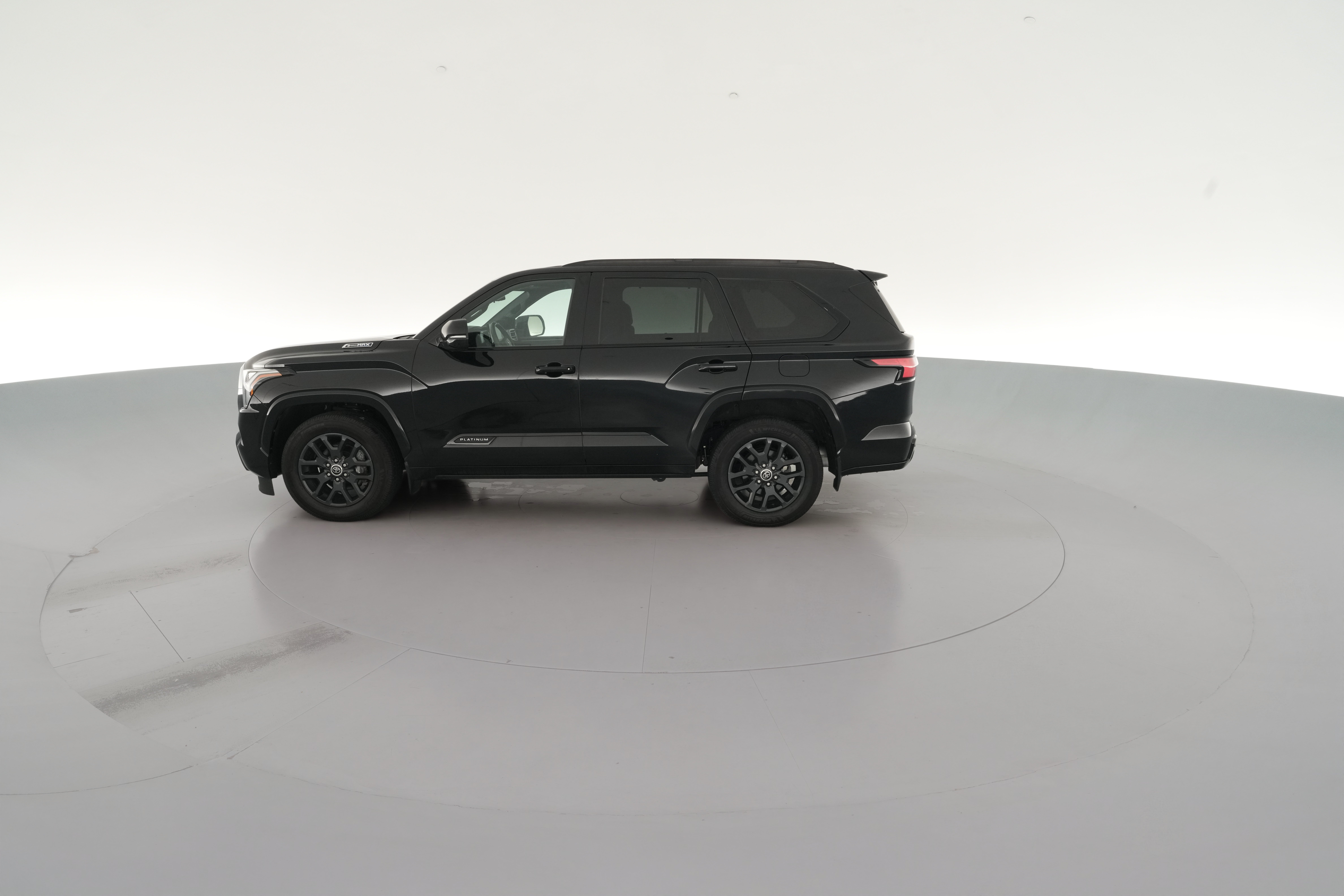 2023 Toyota Sequoia Platinum - Photo 32