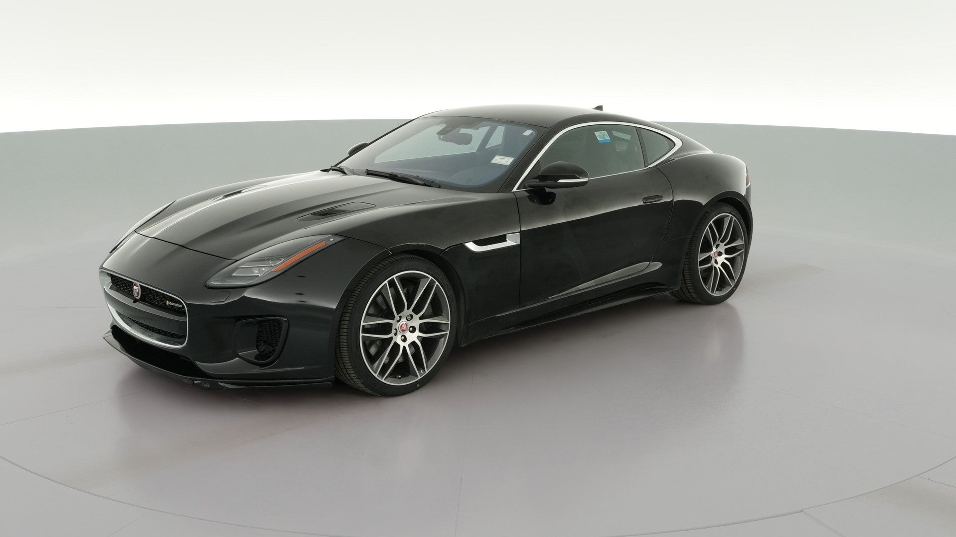 2018 Jaguar F-TYPE vehicle photo