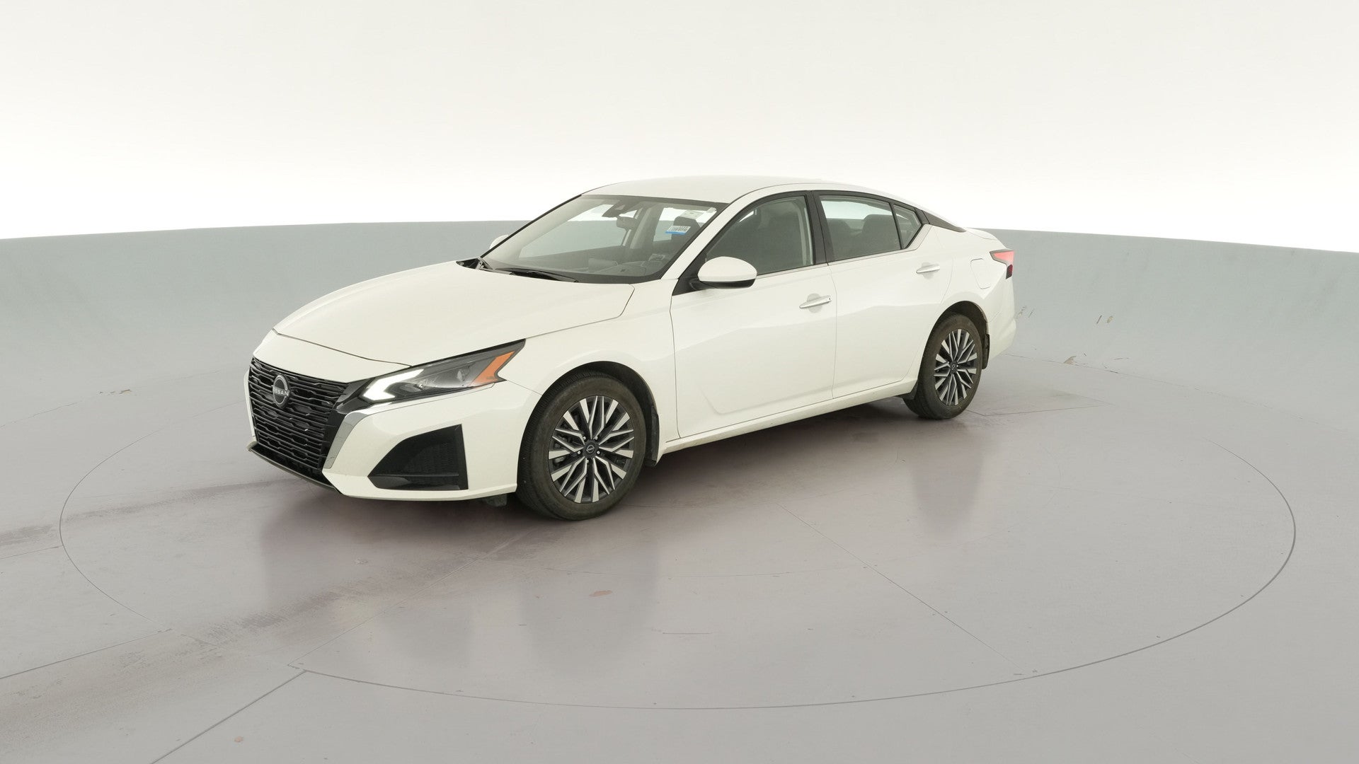 2023 Nissan Altima vehicle photo