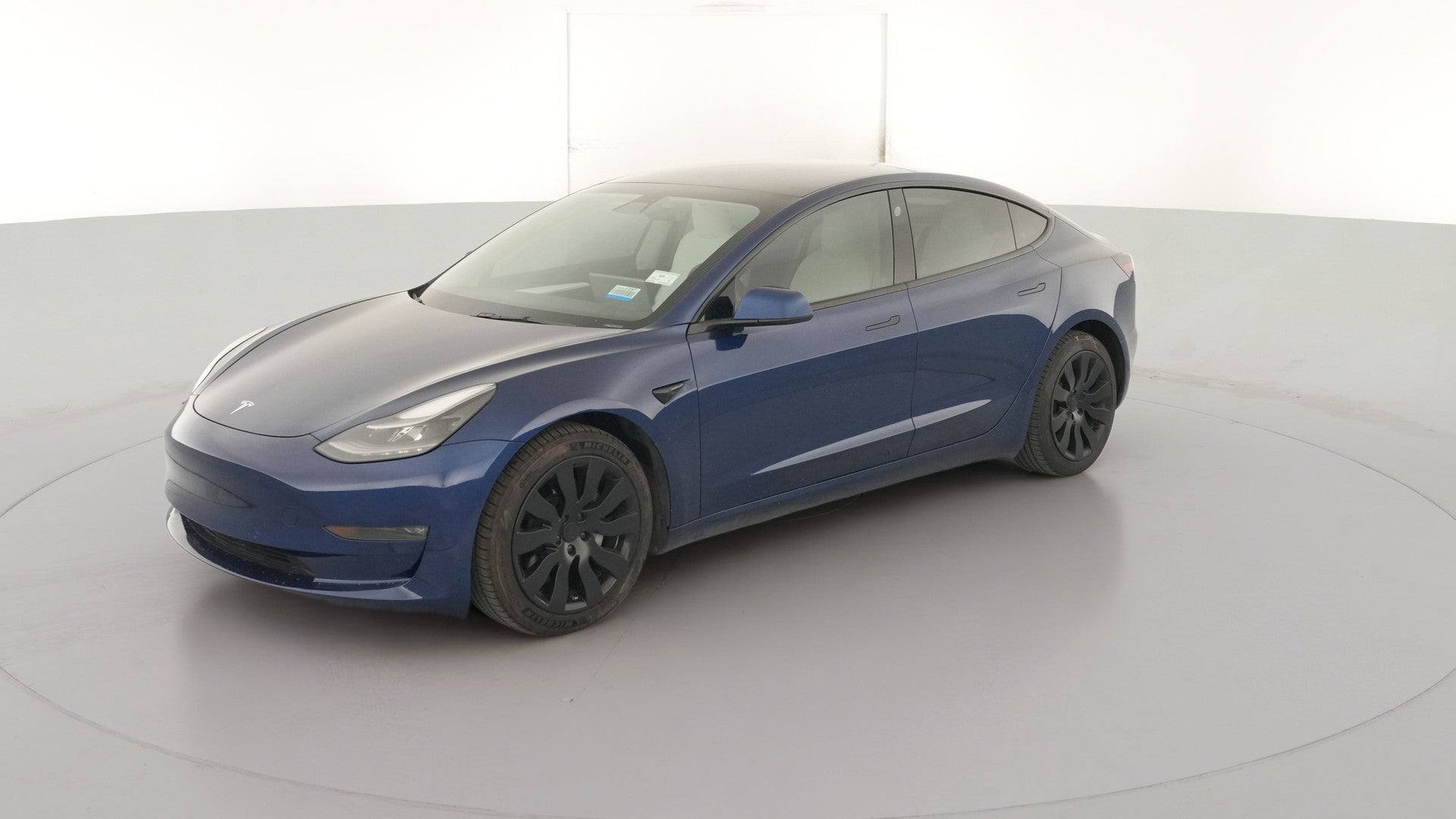 2022 Tesla Model 3 vehicle photo