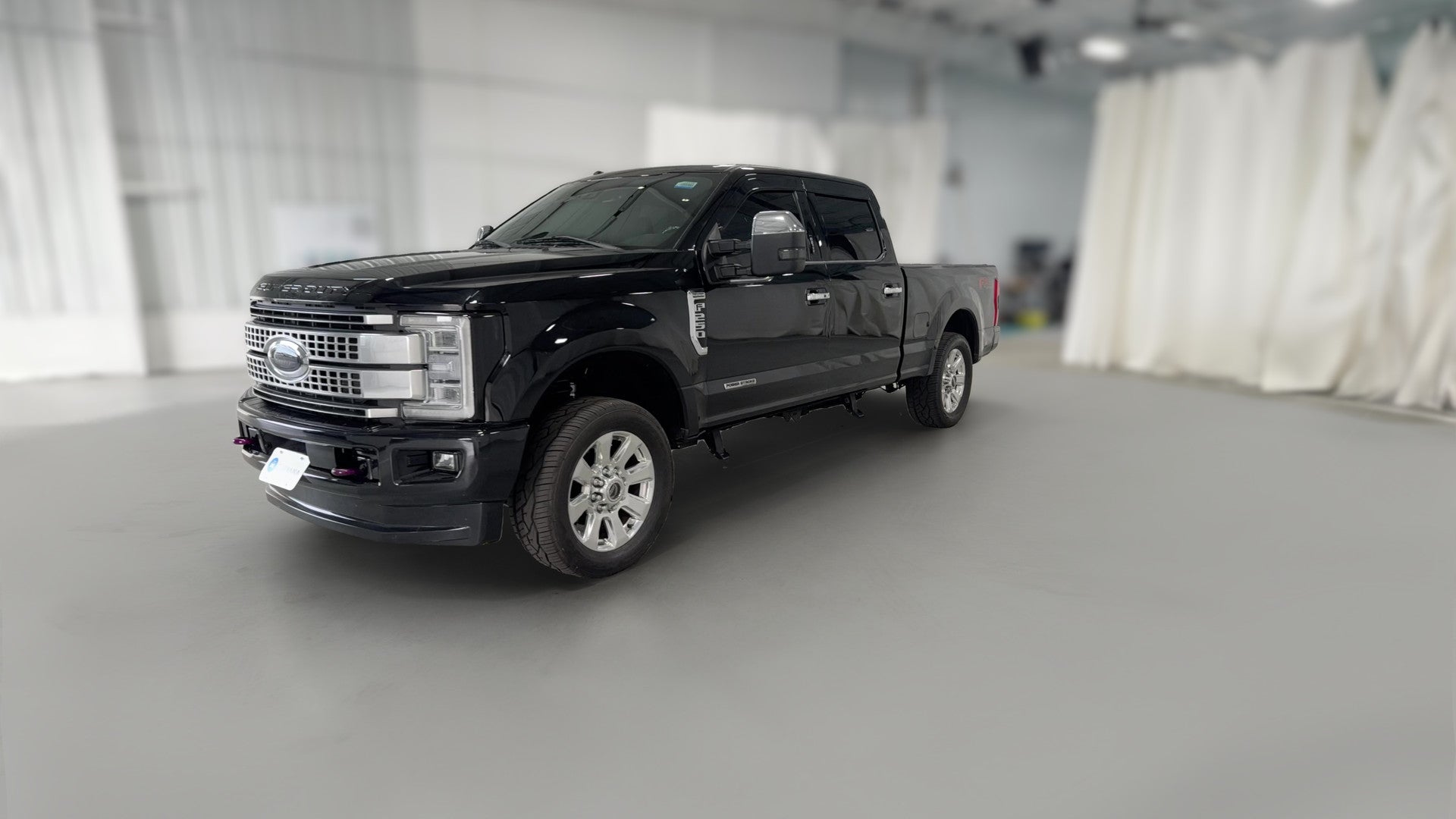 2017 Ford F250 Super Duty Crew Cab vehicle photo