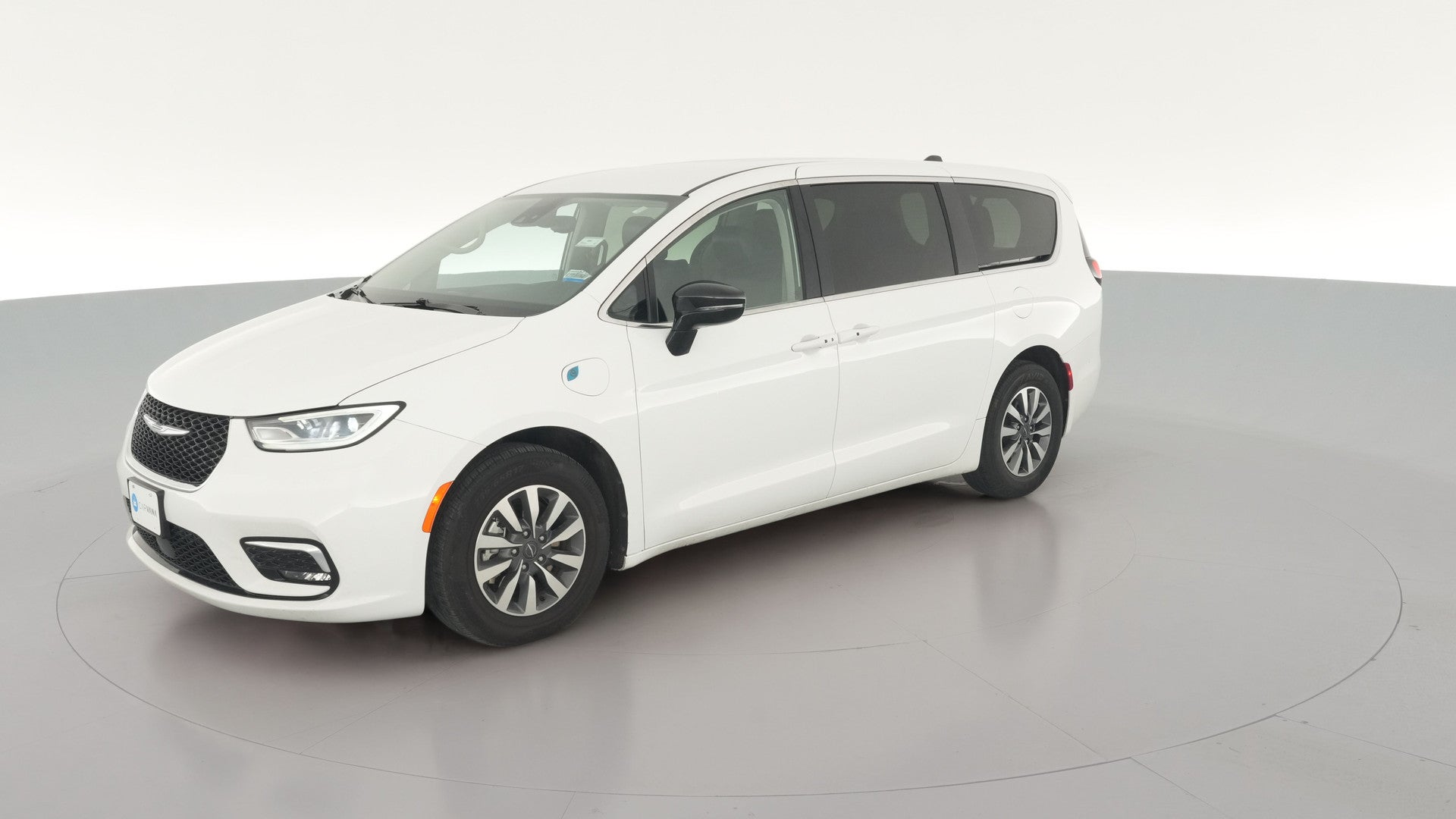 2024 Chrysler Pacifica Hybrid vehicle photo