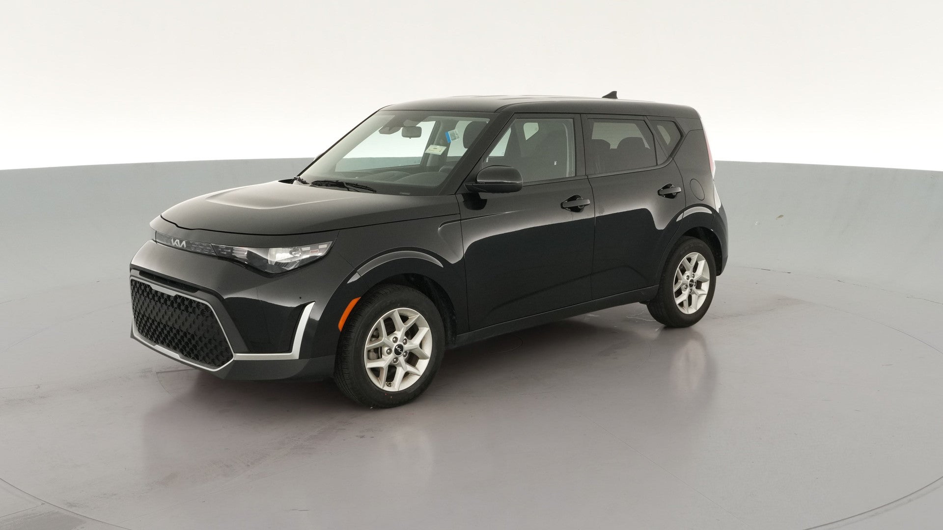 2025 Kia Soul vehicle photo