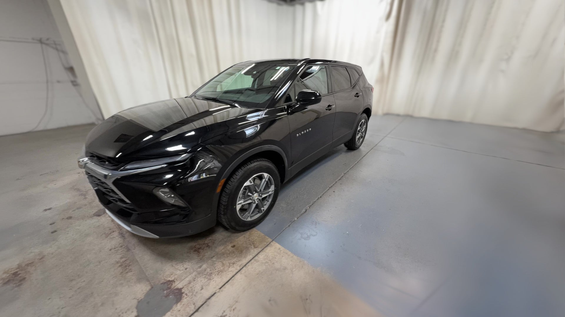 2025 Chevrolet Blazer vehicle photo