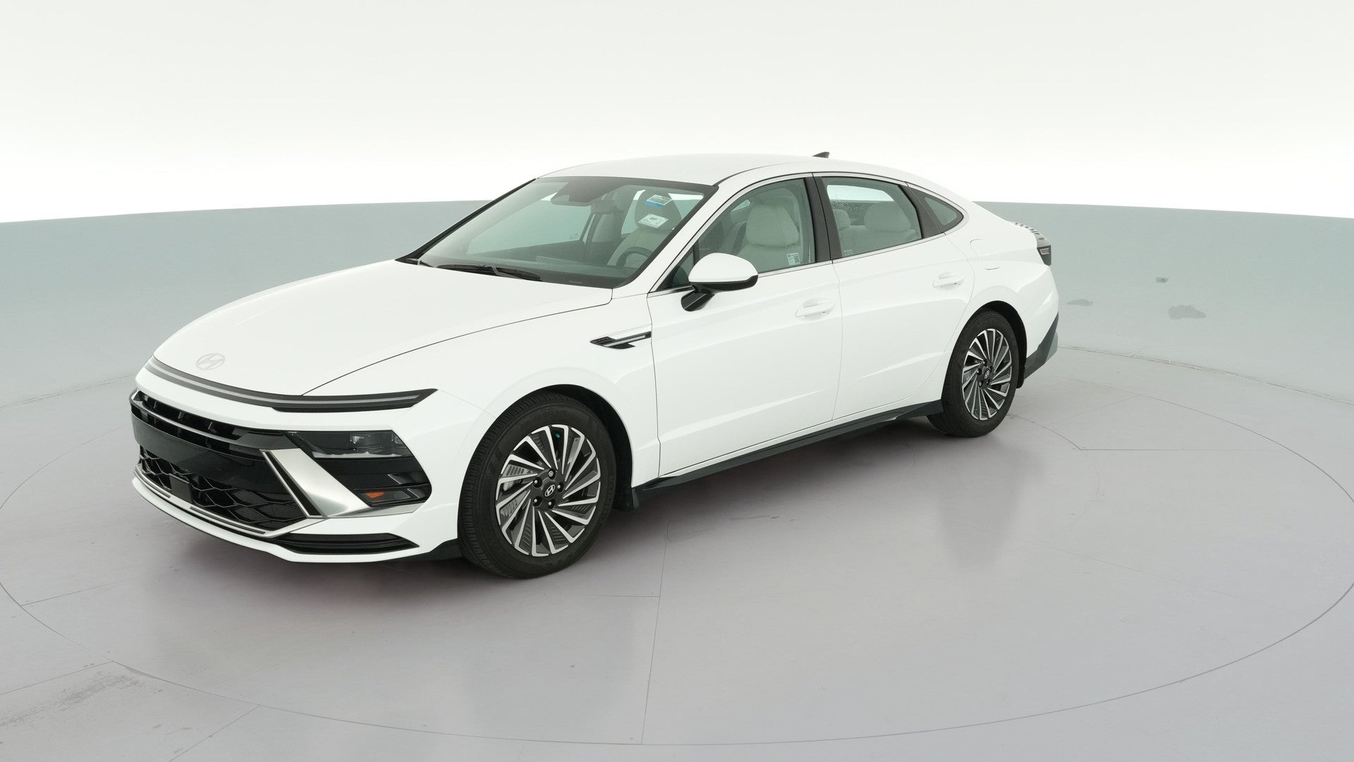 2025 Hyundai Sonata Hybrid vehicle photo