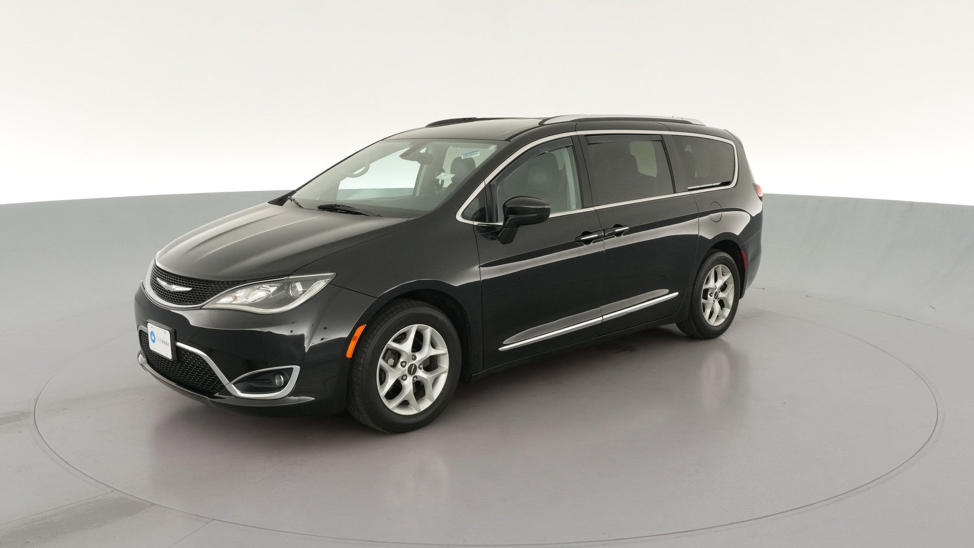 2017 Chrysler Pacifica vehicle photo