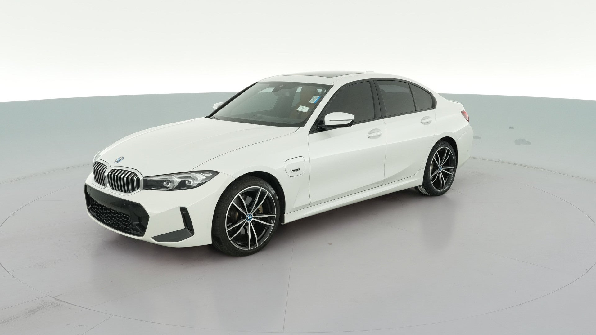 2023 BMW 3 Series vehicle photo